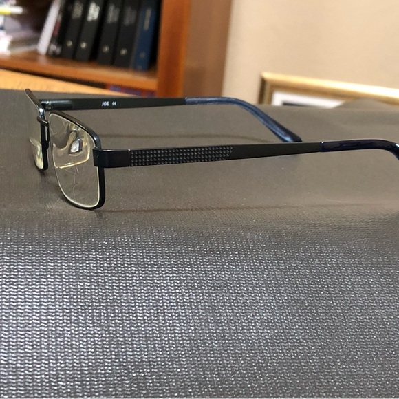 Joe by Joseph Abboud Frames - Picture 5 of 8